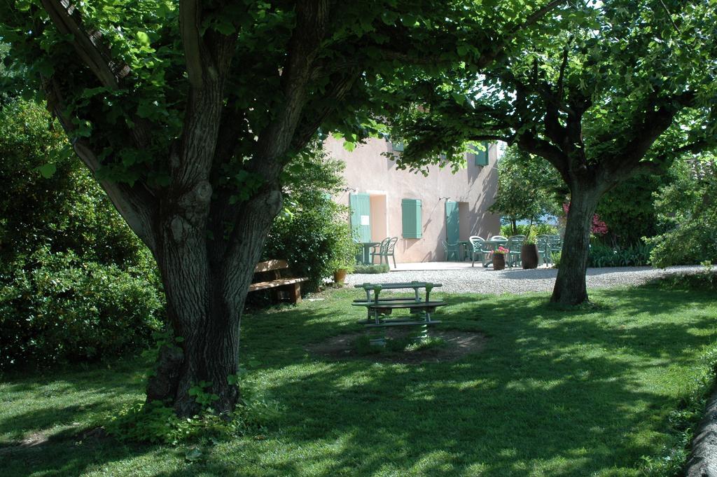 Domaine des Bridoux Village de Gîtes Mirabel-aux-Baronnies Extérieur photo